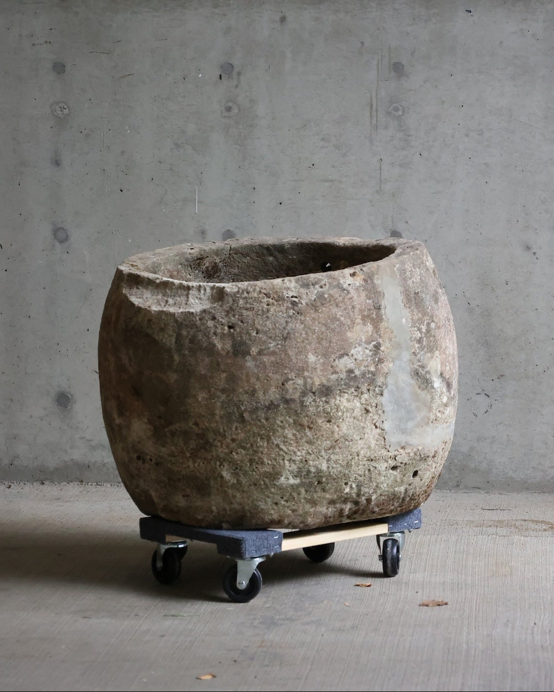Indonesian Limestone Round Vessel LS0008