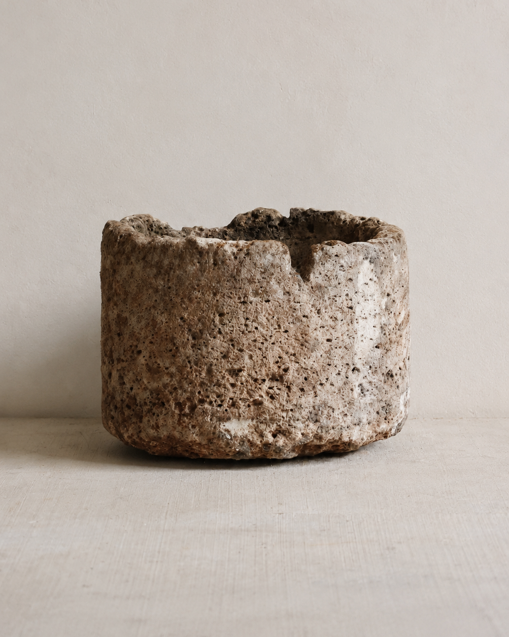 Indonesian Limestone Round Vessel LS0001