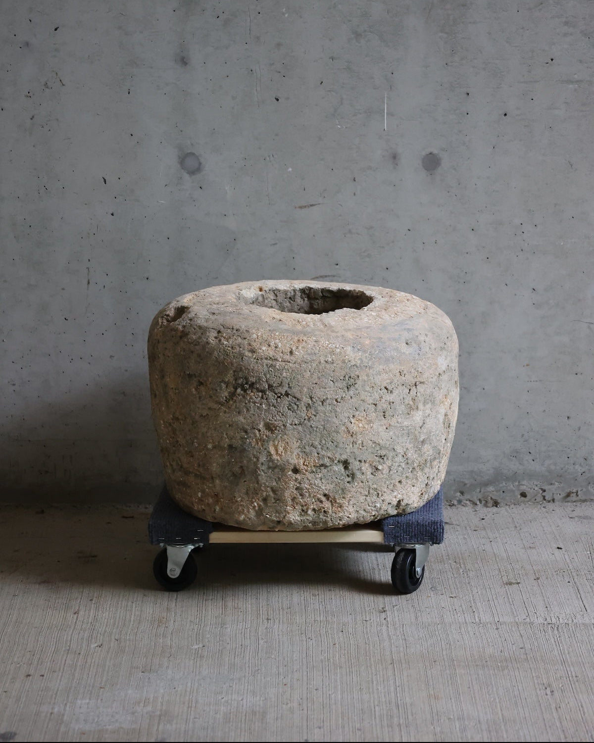 Indonesian Limestone Round Vessel LS0011