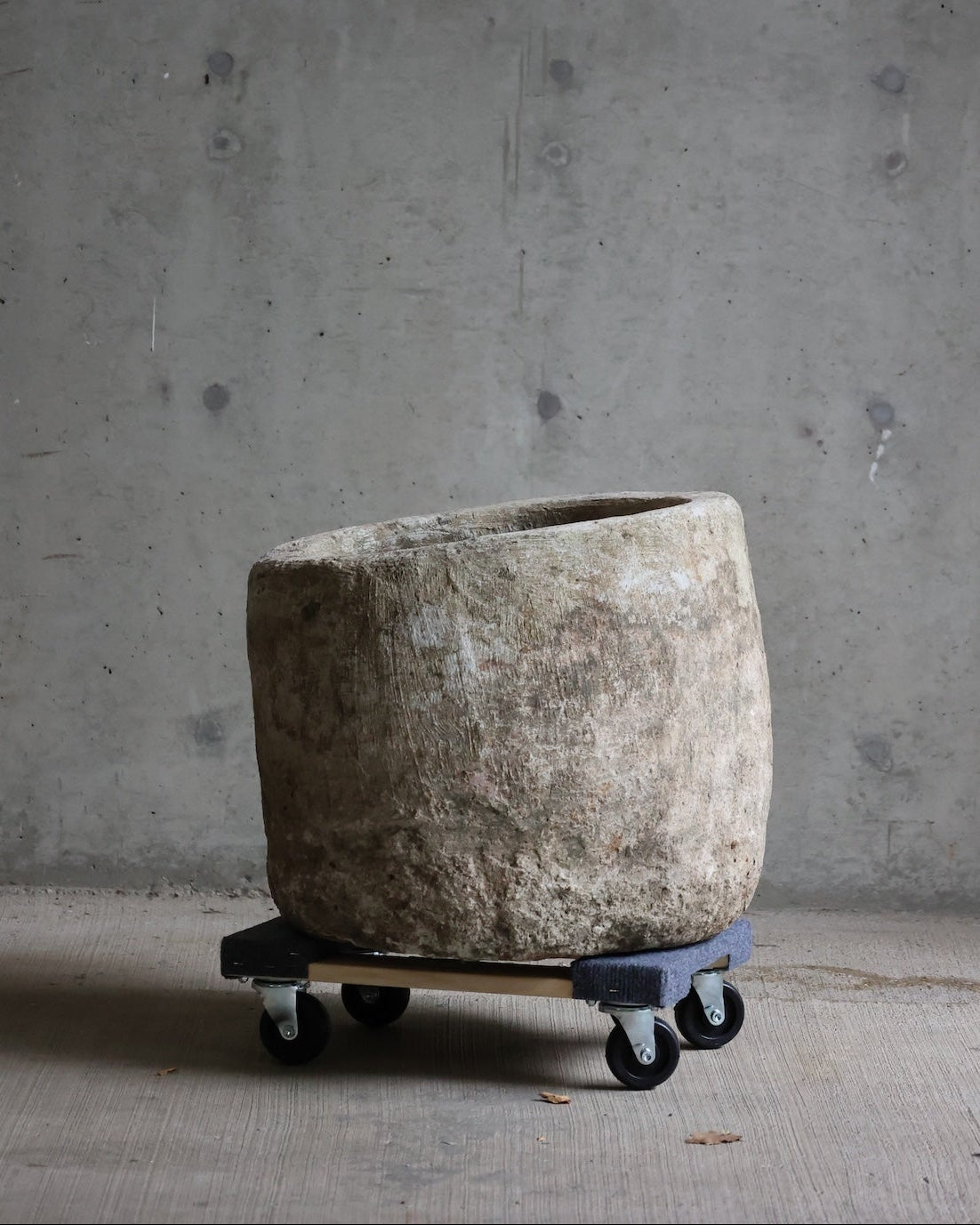 Indonesian Limestone Vessel LS0002