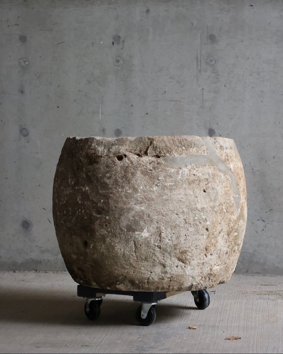 Indonesian Limestone Round Vessel LS0008