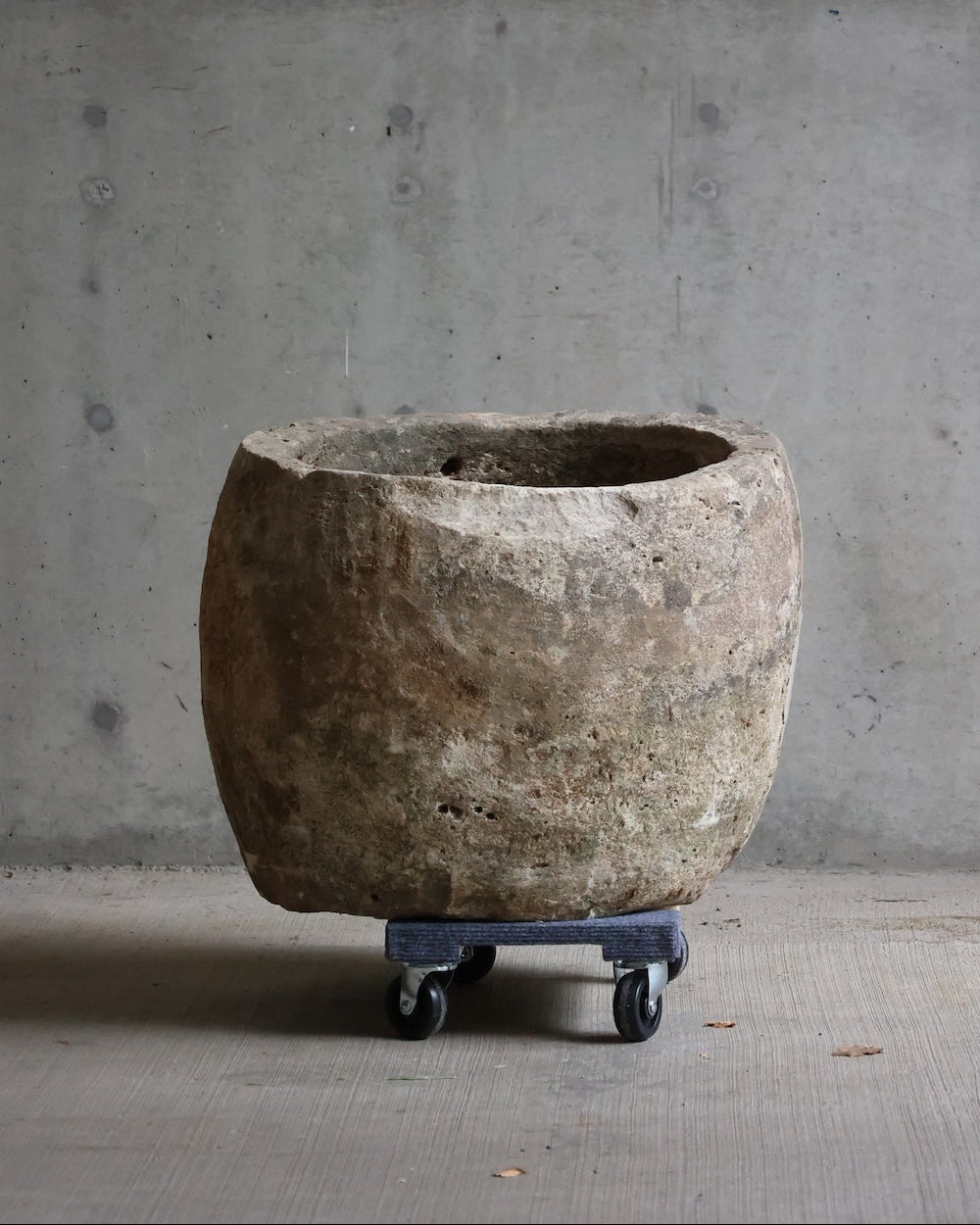 Indonesian Limestone Round Vessel LS0008